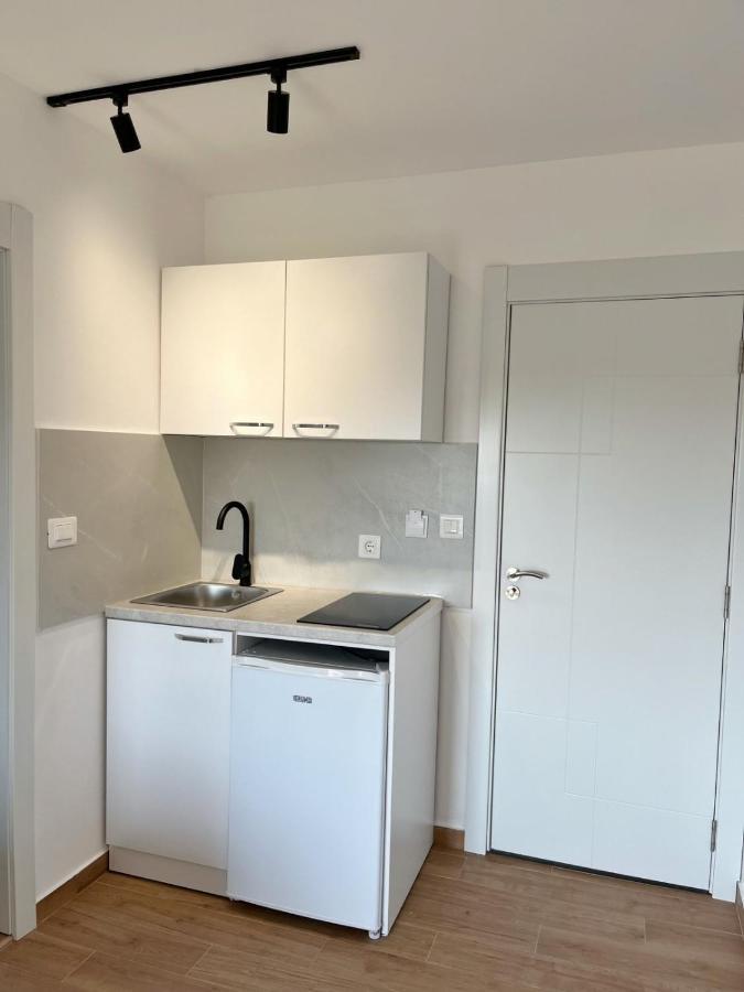 Lana Apartmani Bar Luaran gambar