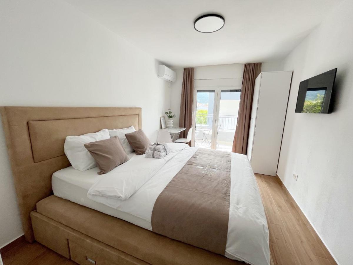 Lana Apartmani Bar Luaran gambar